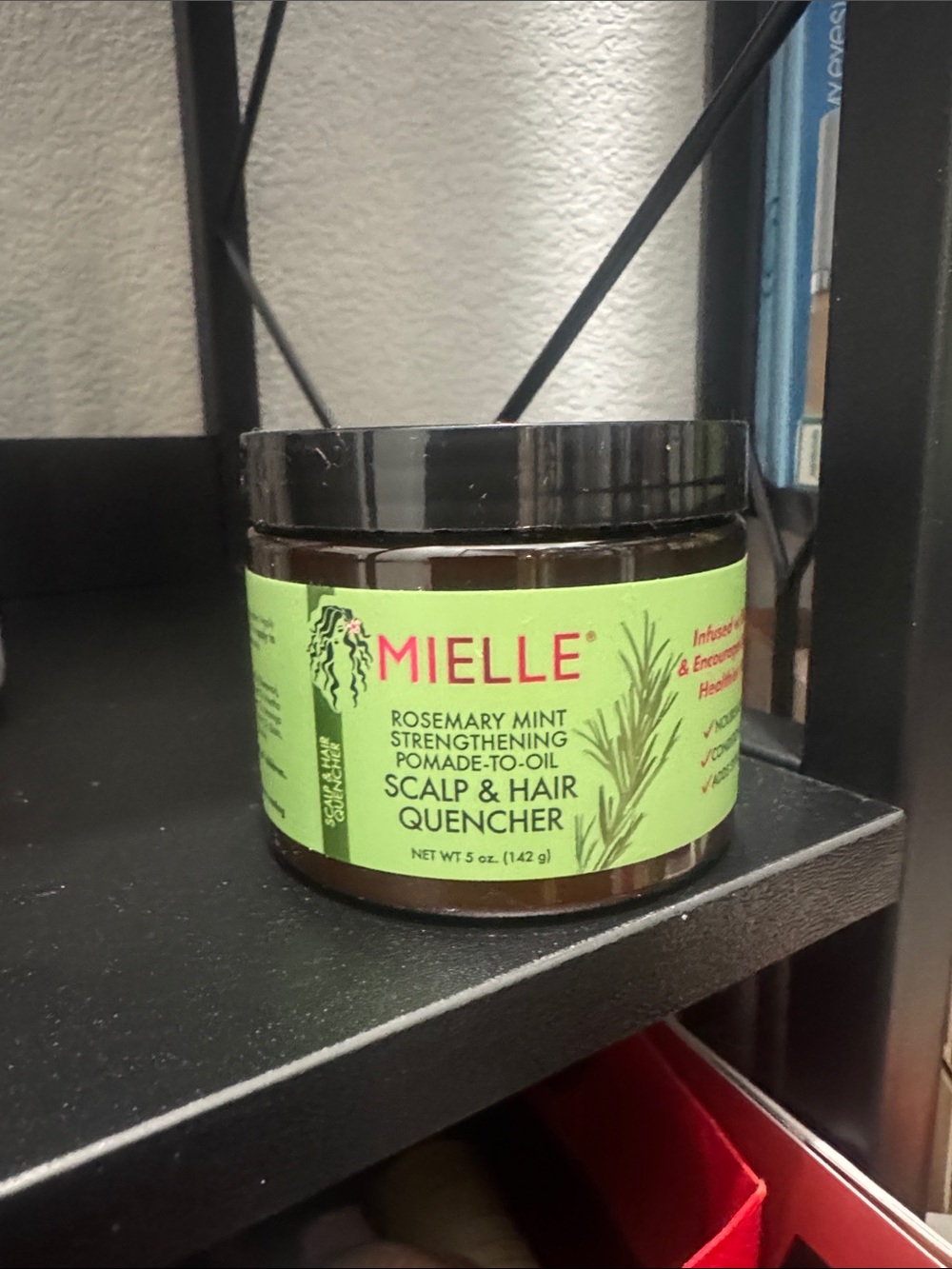 Mielle Rosemary Mint Scalp & Hair Quencher – Green